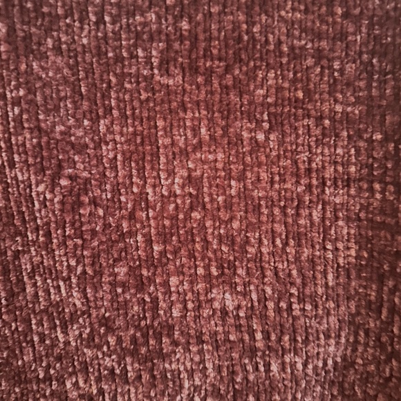 Design Lab Maroon Chenille Sweater – Soft Drapey Knit - Picture 3 of 4